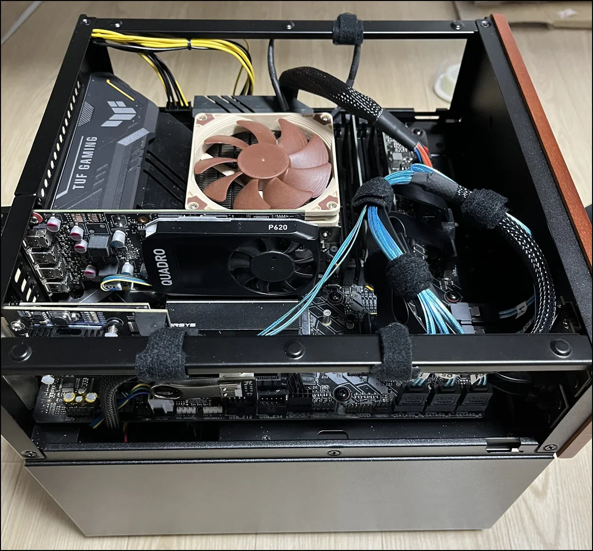 존스보 Jonsbo N4 케이스로 언레이드 Unraid 서버를 만들어 보았습니다. 2 존스보(Jonsbo) N4 케이스로 언레이드(Unraid) 서버_01